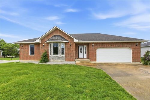 201 S Wilson St, Archie, MO, 64725-9615 | Card Image