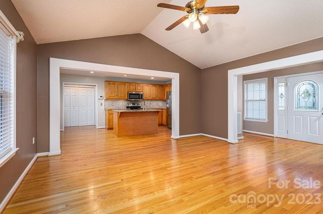 1505 Angela Ct - Living Room | Image 5
