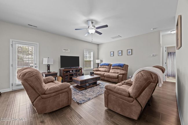 116 Permeta Dr, House other with 4 bedrooms, 3 bathrooms and 2 parking in Sneads Ferry NC | Image 16