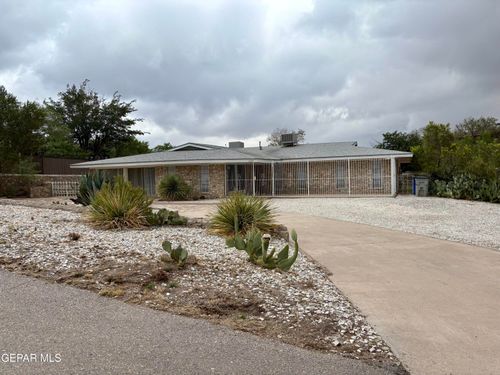 3029 Mesa Verde Ln, El Paso, TX, 79904-3008 | Card Image