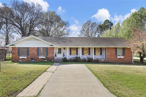 200 E 6th St, Russellville, AR, 72801-6115 | Card Image
