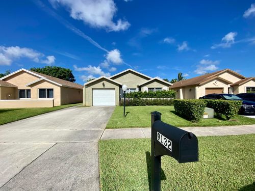 9132 Pine Springs Dr, Boca Raton, FL, 33428-1457 | Card Image