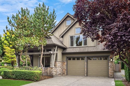 25831 Se 30th St, Sammamish, WA, 98075-9184 | Card Image