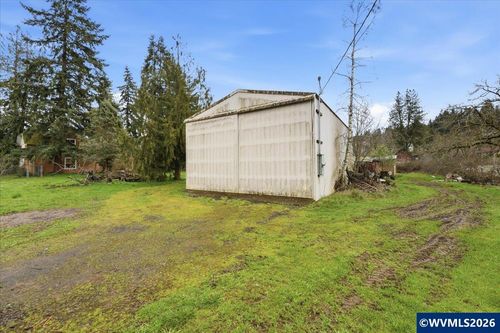 130 C St, Scotts Mills, OR, 97375-7019 | Card Image