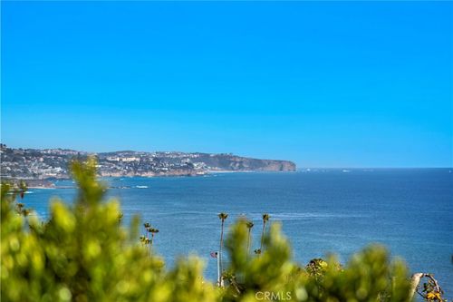 290 La Brea St, Laguna Beach, CA, 92651-1326 | Card Image