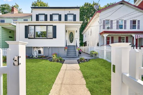 2-109 Broadway, Haverstraw, NY, 10927-1143 | Card Image