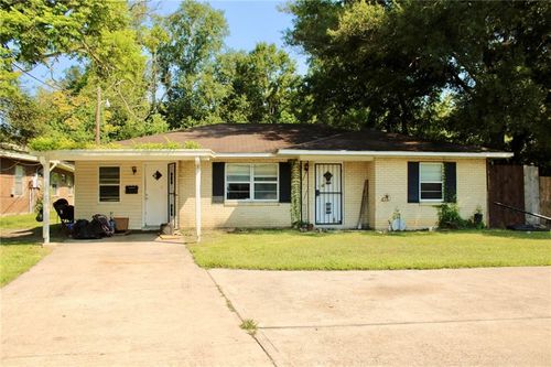 1005 E Thomas St, Hammond, LA, 70401-2736 | Card Image