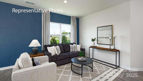 130 Court House Ave, York, SC, 29745-8958 | Card Image