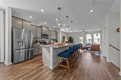 148 Freeman Dr, Hampton, VA, 23666-4285 | Card Image