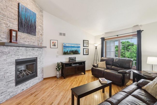 3176 Weybridge Drive, House other with 4 bedrooms, 3 bathrooms and null parking in Sun Prairie WI | Image 11