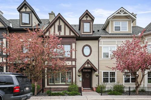 45 Somme Blvd Sw, Calgary, AB, T2T6K7 | Card Image