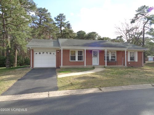 4 Bowie Drive, Whiting, NJ, 08759 | Card Image