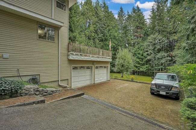 27780 Sayers Crescent, House other with 3 bedrooms, 2 bathrooms and 6 parking in Maple Ridge BC | Image 5