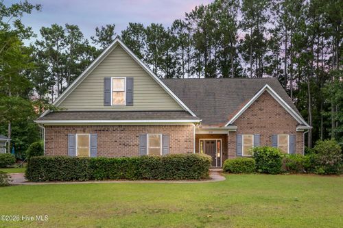 330 Crown Pointe Dr, Hampstead, NC, 28443-3848 | Card Image