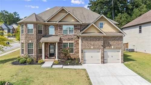 601 Stream Ct, Fairburn, GA, 30213-5820 | Card Image