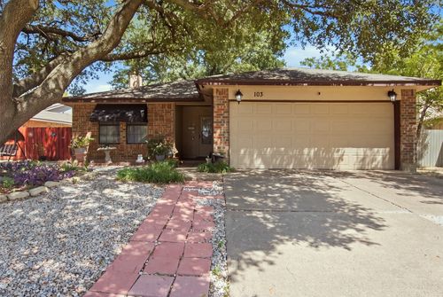 103 Caprock Dr, Arlington, TX, 76018-2281 | Card Image