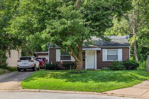 1103 37th Street Ct, Moline, IL, 61265-3427 | Card Image