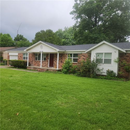 8106 Holly Ave, Fort Smith, AR, 72908-8133 | Card Image