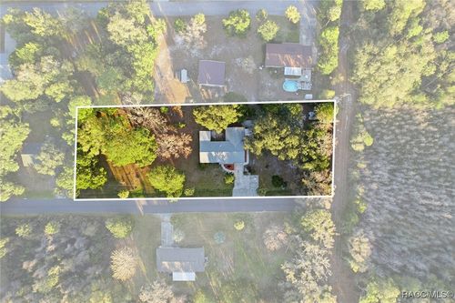1045 Fan Palm Pt, Crystal River, FL, 34429-5409 | Card Image