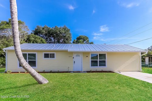 674 23rd Pl, Vero Beach, FL, 32962-8116 | Card Image