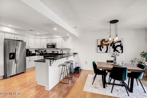 303-1700 Main St, Lake Como, NJ, 07719-2960 | Card Image