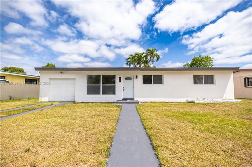 1625 Nw 9th Ct, Homestead, FL, 33030-3821 | Card Image
