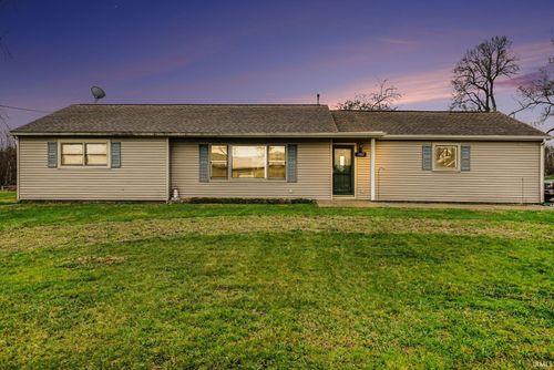 1060 W Us Highway 20, Lagrange, IN, 46761-9477 | Card Image