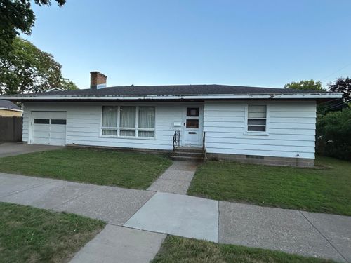 920 Zeisler St, La Crosse, WI, 54601-3104 | Card Image