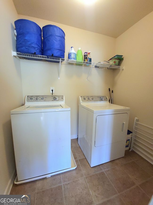 2406 Foxy Dr, House other with 5 bedrooms, 3 bathrooms and 4 parking in Bethlehem GA | Image 20