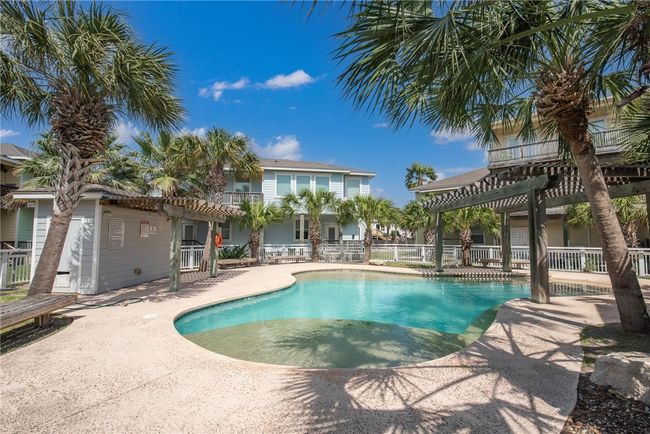 APT-11D - 247 W Roberts Ave, Condo with 3 bedrooms, 4 bathrooms and null parking in Port Aransas TX | Image 34