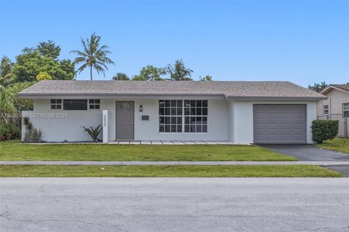 6600 Nw 26th St, Sunrise, FL, 33313-2129 | Card Image