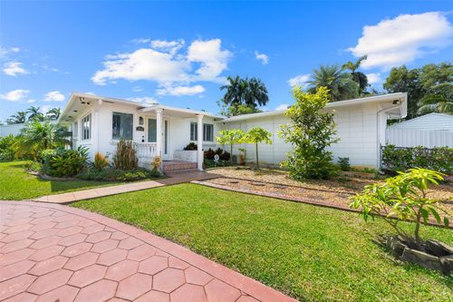 2910 Johnson St, Hollywood, FL, 33020-3828 | Card Image