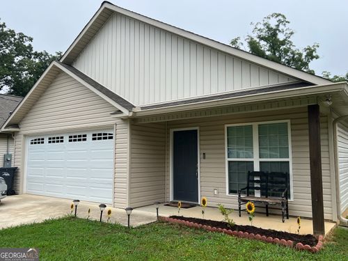 329 Almon St, Heflin, AL, 36264-1307 | Card Image