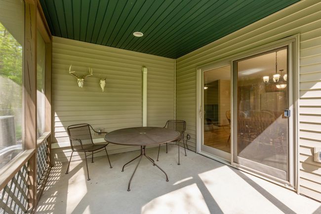 screened in porch | Image 20