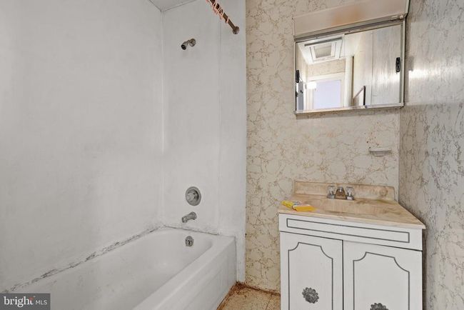 240 W Market St, Townhouse with 3 bedrooms, 1 bathrooms and null parking in MARIETTA PA | Image 20