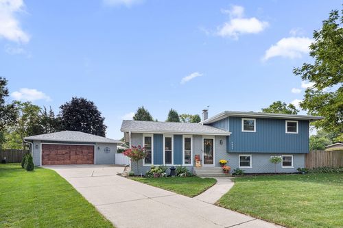 9835 Arthur St, Crown Point, IN, 46307 | Card Image
