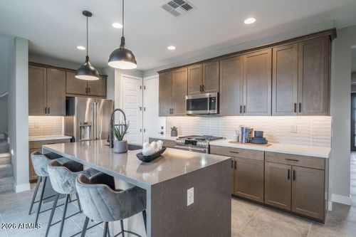 3833 S Daisy, Mesa, AZ, 85212-2640 | Card Image