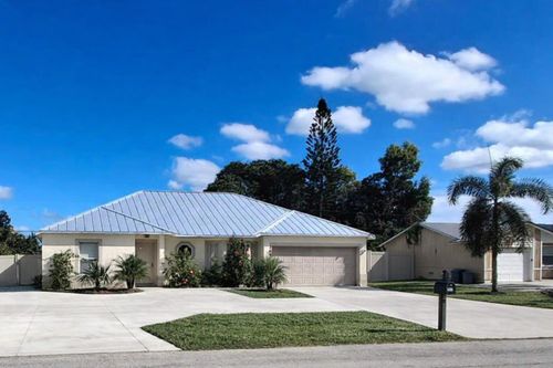 365 Nw Hibiscus St, Port St Lucie, FL, 34983-1659 | Card Image