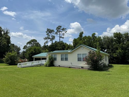 6641 Cedar St, Wewahitchka, FL, 32465-7209 | Card Image