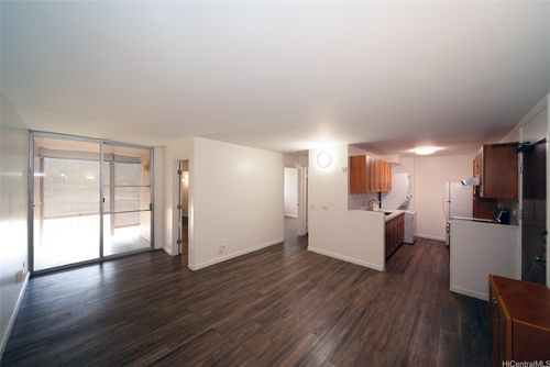 306-1250 Richard Ln, Honolulu, HI, 96819-4551 | Card Image