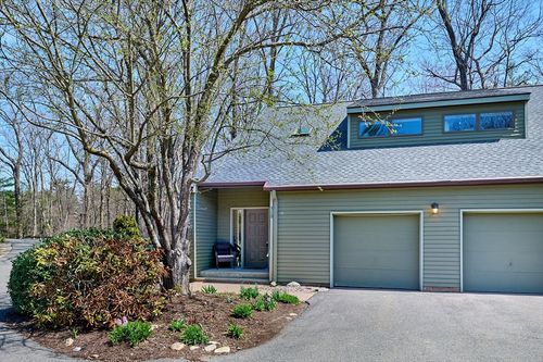 310-310 Fairway Vlg, Leeds, MA, 01053-9735 | Card Image