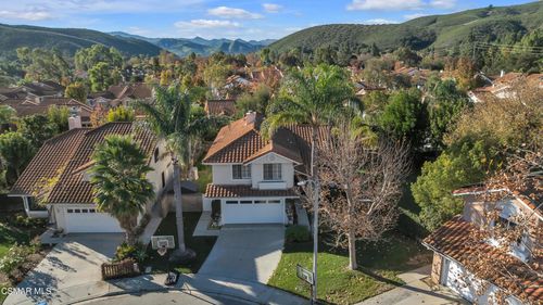 487 Bernini Ct, Oak Park, CA, 91377-4830 | Card Image