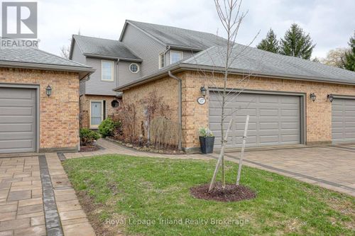 637 Lansdowne Ave, Woodstock, ON, N4T1K2 | Card Image