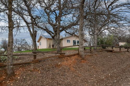 18020 Benson Rd, Cottonwood, CA, 96022-8627 | Card Image