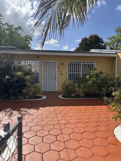 3716 Nw 213th St, Miami Gardens, FL, 33055-1159 | Card Image