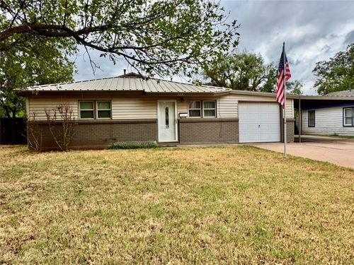 3221 Ivy Ln, Abilene, TX, 79603-2112 | Card Image