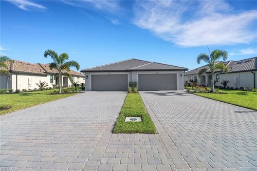 19588 Hinkley Dr, Estero, FL, 33928-2764 | Card Image