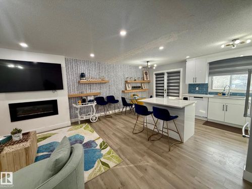 2915 145 Ave Nw, Edmonton, AB, T5Y1Z2 | Card Image