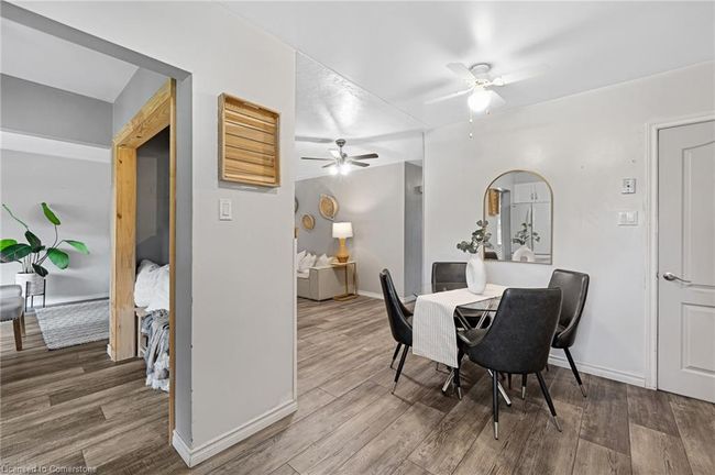 93 Christopher Dr, House other with 3 bedrooms, 2 bathrooms and 3 parking in Cambridge ON | Image 12