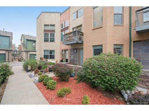 2378 S Wheeling Cir, Aurora, CO, 80014-2151 | Card Image